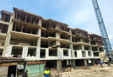 Aprilie 2022 photo 1